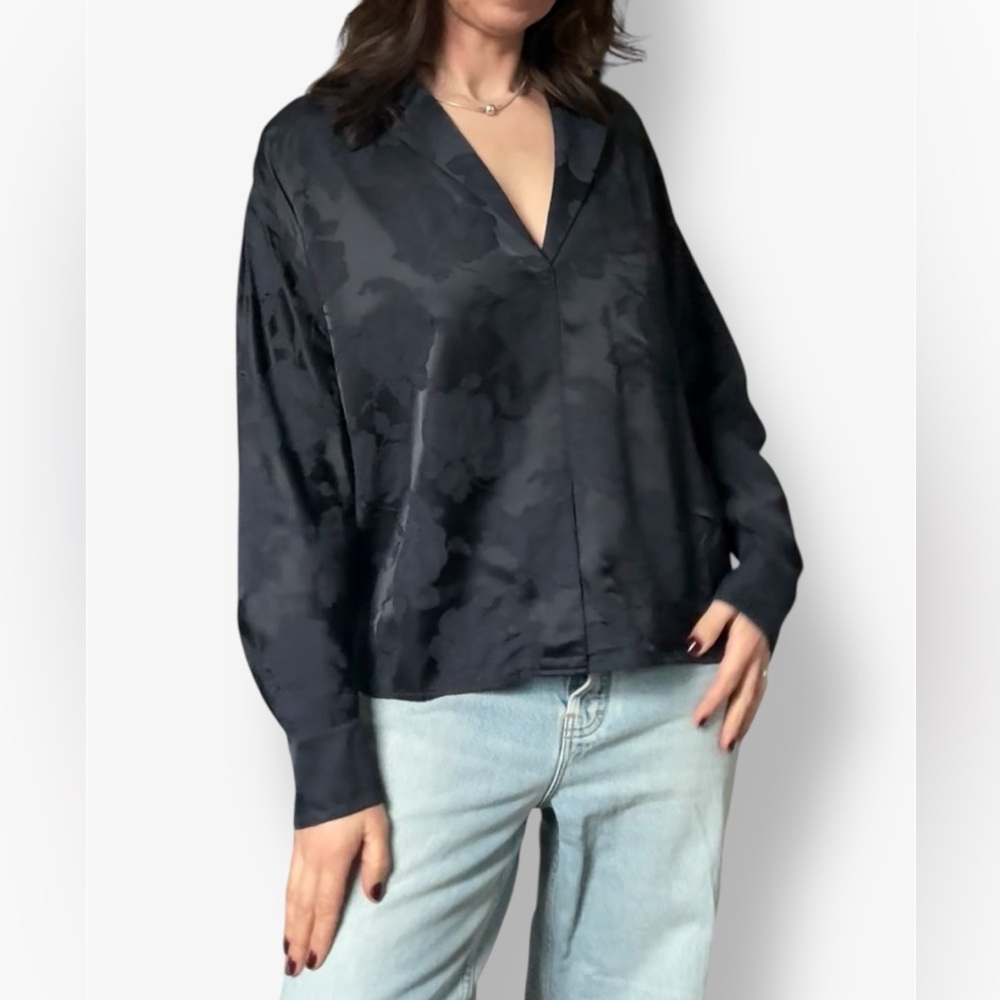 Vince Coastal Jacquard Navy Blue Popover Top